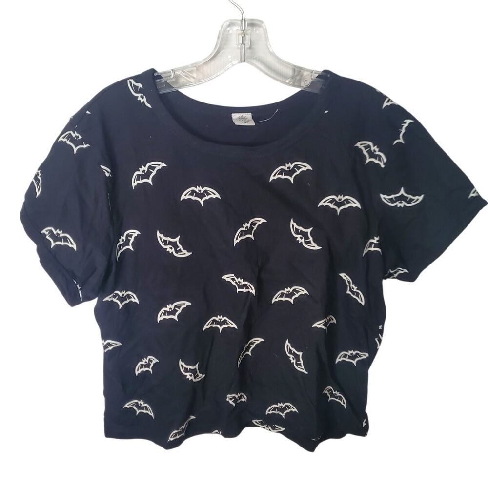 La Luna Crop Black Bat Tee, NWOT, XL